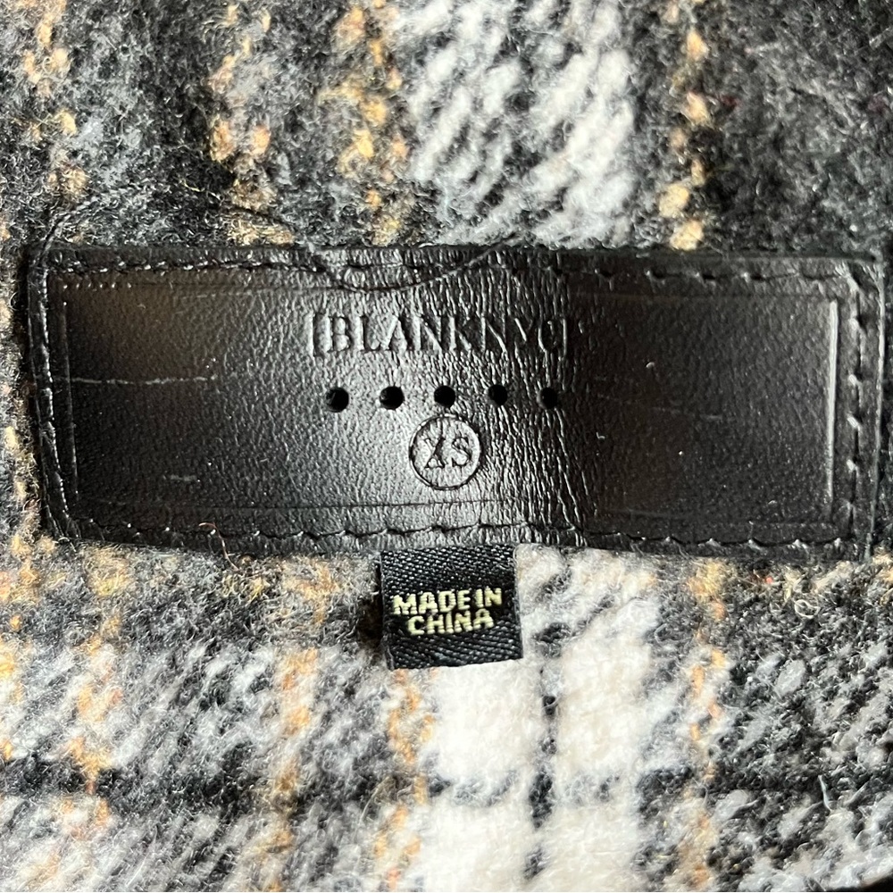 BLANK NYC Cropped Shacket - Picture 8 of 12